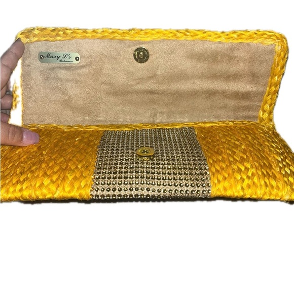 Yellow Woven Clutch from the Bahamas, Mary L’s w/Yellow Rhinestones - Picture 5 of 9